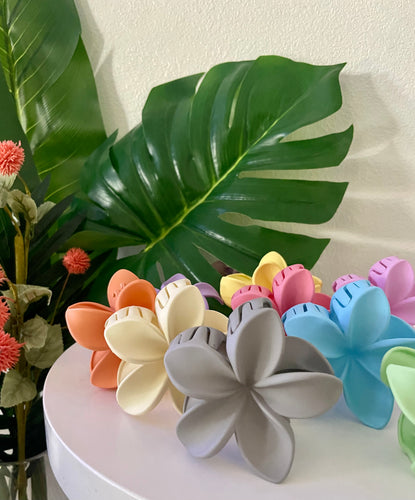 Plumeria Hair Clip